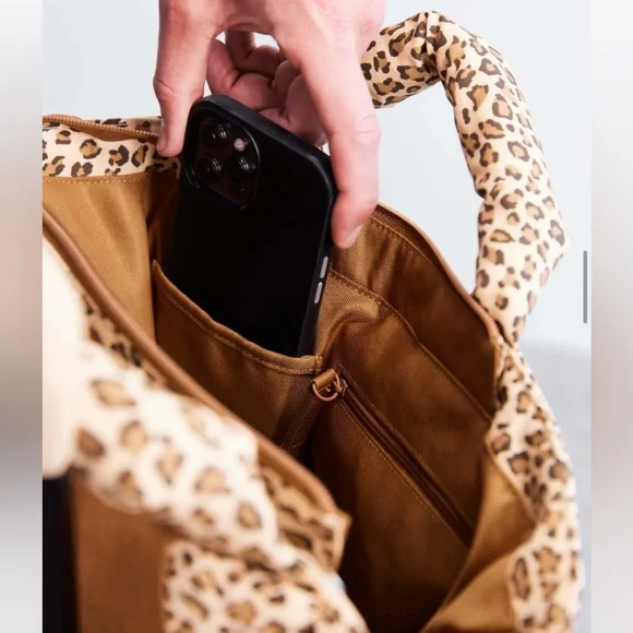 Beis x Elsa (sold out online) The Backpack Tote in Wild Child - Picture 6 of 12